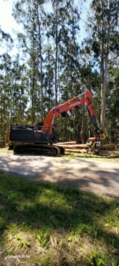 Hitachi ZX 210 LC-7 con adaptación forestal en SICMOP