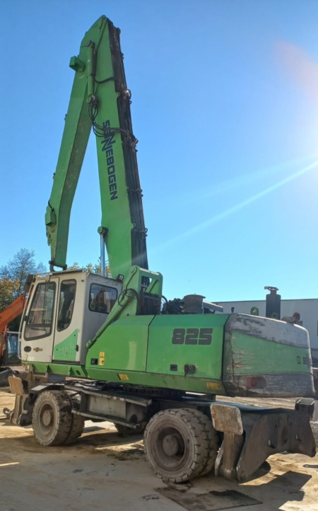 Manipuladora SENNEBOGEN 825 ocasión